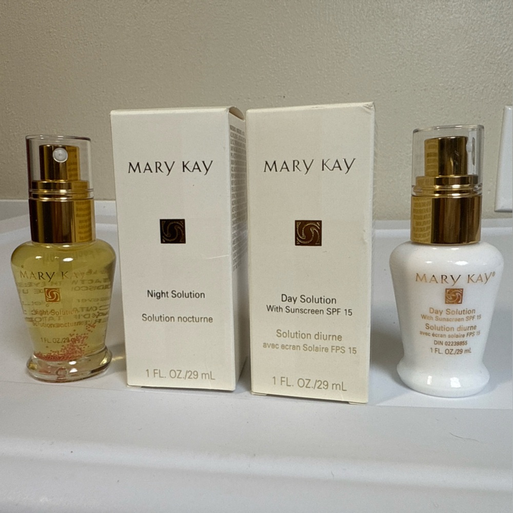 Mary Kay Day Solution Spf 15 Night Solution Serum Discontinued New  6578 6577
